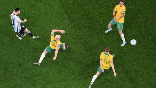 گل مسی مقابل استرلیا