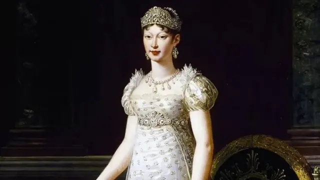 நெப்போலியன் வைர நெக்லஸ்