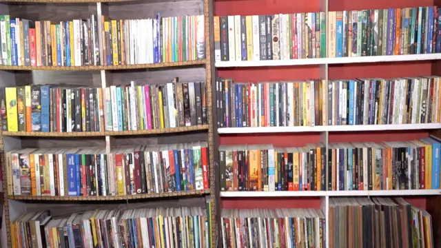 मोईनचं स्टडी बंकर