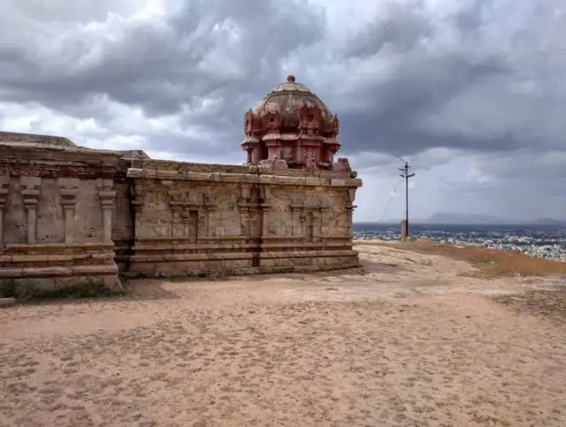 राजवाडा 