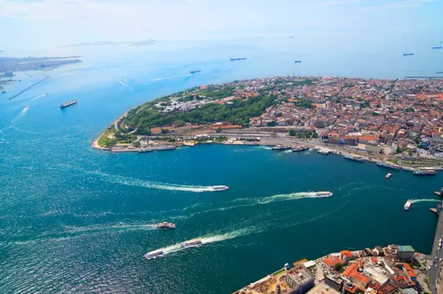 सामुद्रधुनी