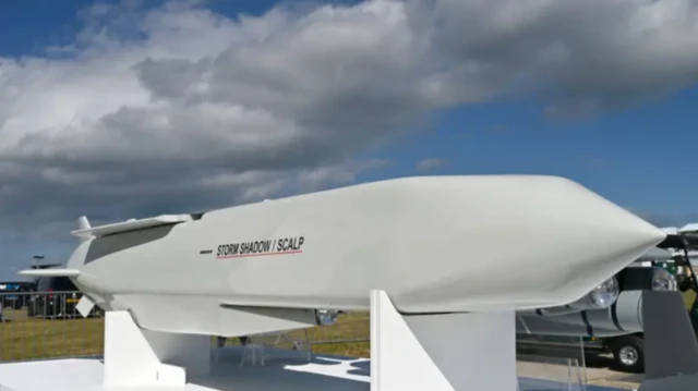 Böyük Britaniya istehsalı uzaqmənzilli Storm Shadow 