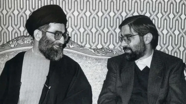 علی خامنهای او میرحسین موسوی