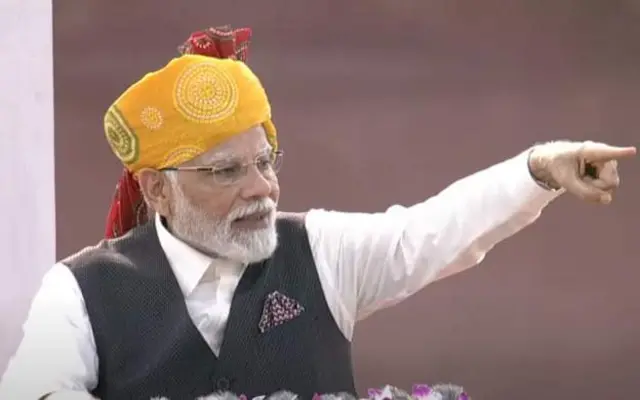 नरेंद्र मोदी 