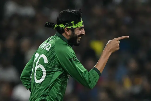 उस्मान तारिक़