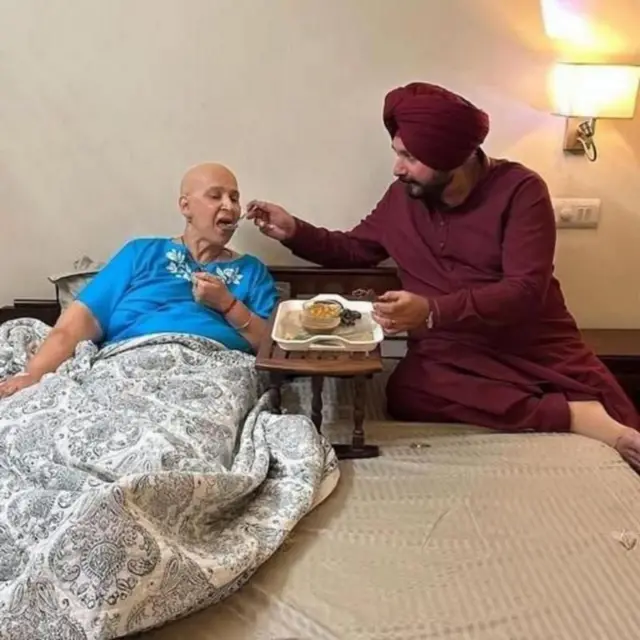 પૂર્વ ક્રિકેટર નવજોતસિંહ સિદ્ધુ, કૅન્સર, નવજોતકોર સિદ્ધુ, લીંબુપાણી, નાળિયેર, હળદર લીમડાથી કૅન્સરની સારવાર