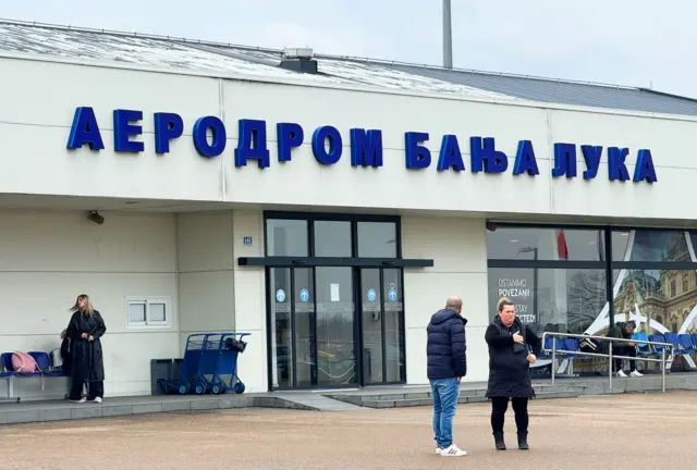aerodrom banjaluka, avion, avion er srbija