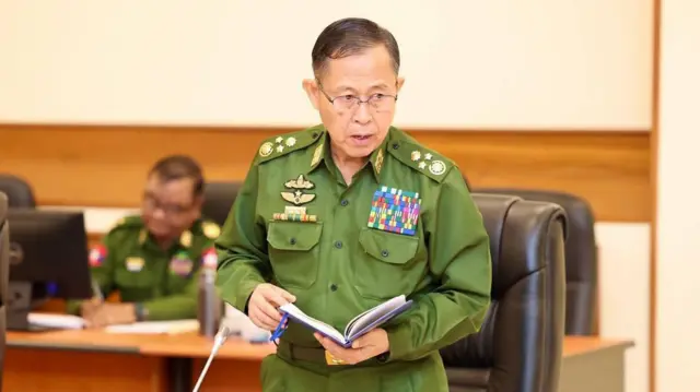 ကစထ-၆ မှူး လုပ်ခဲ့တဲ့ ဒုတိယဗိုလ်ချုပ်မှူးကြီးစိုးဝင်း