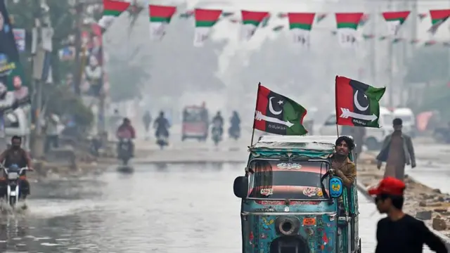 کراچی، ایم کیو ایم، تحریکِ انصاف، پیپلز پارٹی، انتخابات، جماعت اسلامی