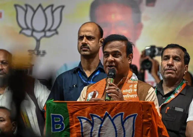  हिमंत बिस्वा सरमा 