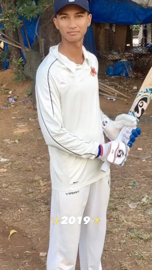 अनाया बांगर