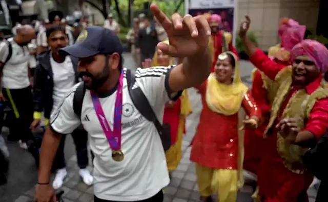 क्रिकेट