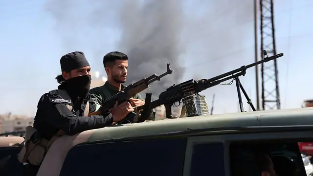 أسفرت الأحداث الدامية في السويداء عن مقتل أكثر من ألف شخص ونزوح ما يزيد عن 90 ألفاً