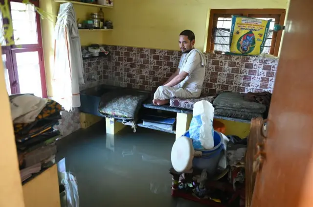 நாடாளுமன்ற தேர்தல் - இயற்கைப் பேரிடர்கள் - காலநிலை நெருக்கடி - அரசியல் கட்சிகள் - வாக்காளர்கள்