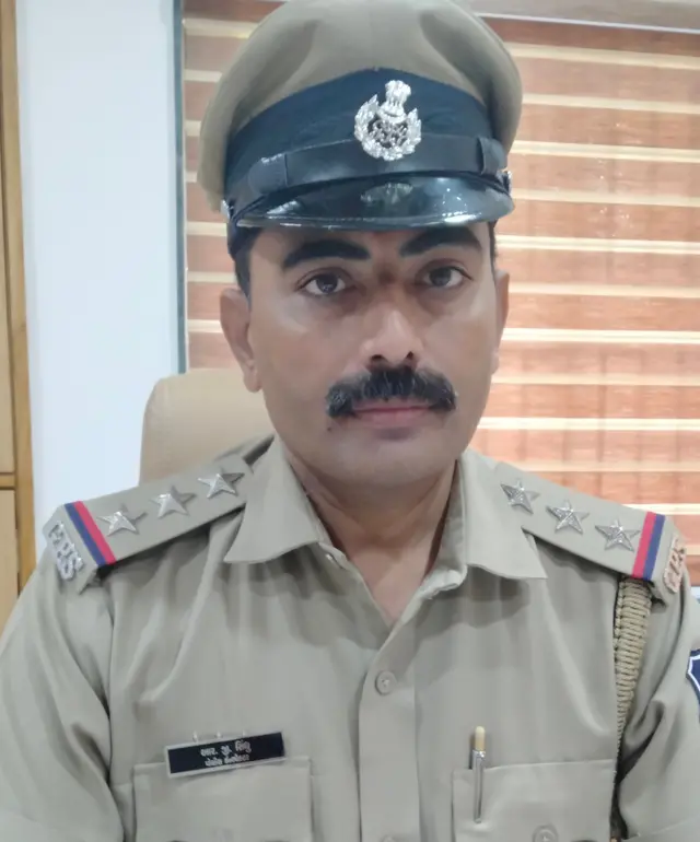 પોલીસ ઇન્સ્પેક્ટર આર.જી.સિંધુ