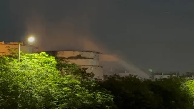 విశాఖ, మిథనాల్, పిడుగు, పెట్రోల్, కార్బన్‌ డై ఆక్సైడ్, నీళ్లు