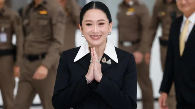 கடந்த ஜூலை மாதம் பேடோங்டார்ன் ஷினவத்ரா இடைநீக்கம் செய்யப்பட்டார்.