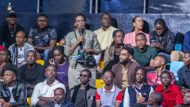 DJ Ira yabwiye Perezida Kagame ati: "Kariya kaziki ujya ubyina nanjye ndi mu bajya bakubyinisha"