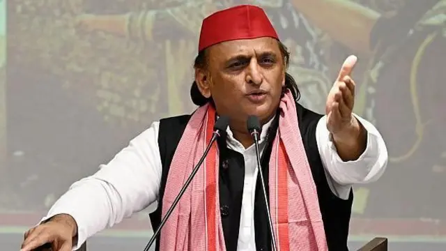अखिलेश यादव यांनी केंद्र सरकारवर गंभीर आरोप केले आहेत. (फाईल फोटो)