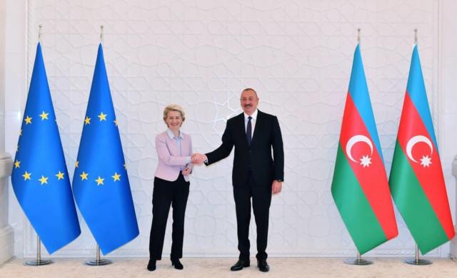 Von der Leyen ve Aliyev