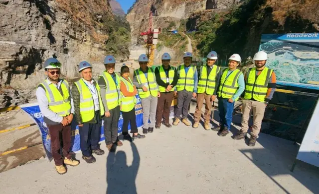 एमसीसीको परियोजनाअन्तर्गतका काममा संलग्न व्यक्तिहरू