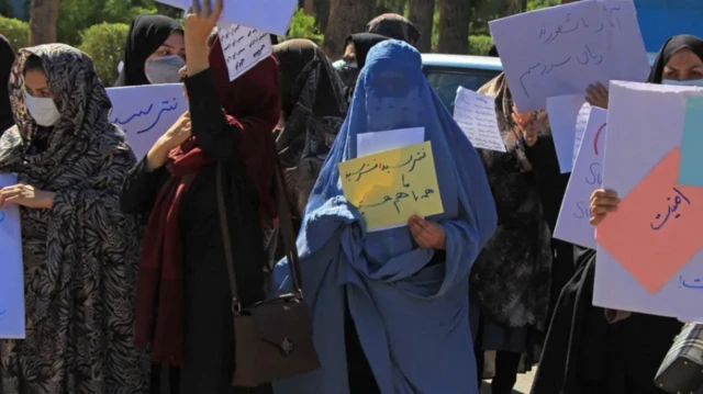 போராட்டம்