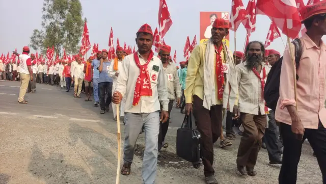 शेतकरी लाँग मार्च