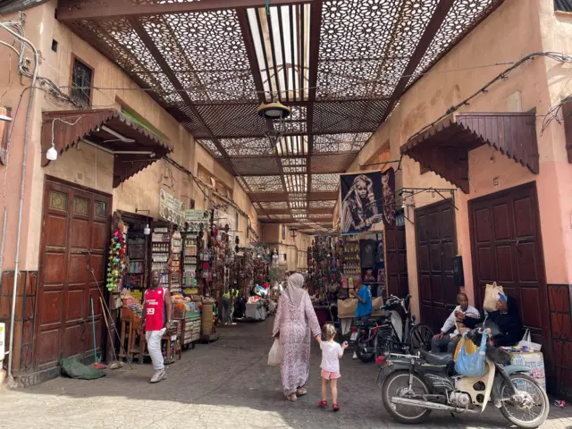 A família brasileira que encontrou segurança no Marrocos: 'Aqui não temos medo'