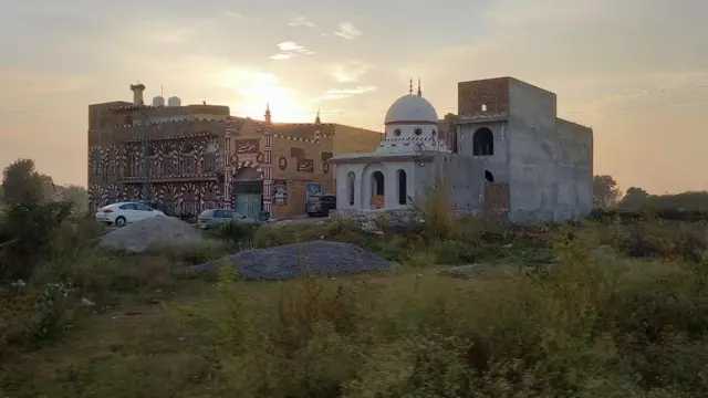 چکوال کا مدرسہ