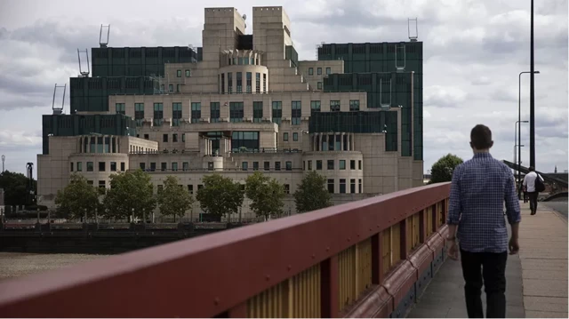 Trụ sở MI6 tại trung tâm London
