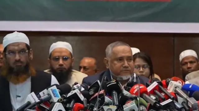 সংবাদ সম্মেলনে ১১ দলীয় ঐক্যর নেতারা