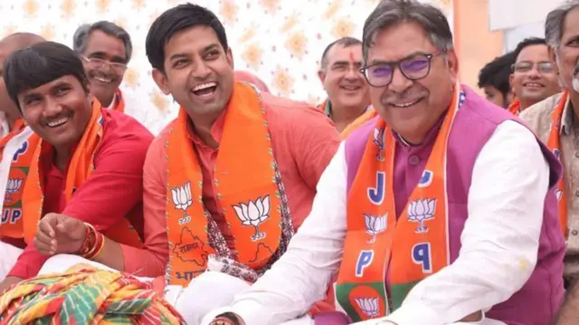 રાજકારણ 