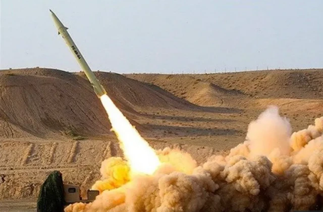 تصویری از پرتاب موشک