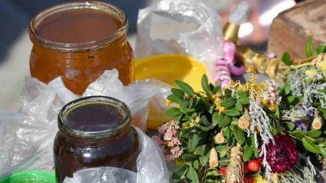 традиції на Медовий спас