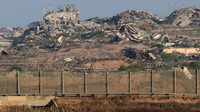 تخریب گسترده ساختمان‌ها در شهر غزه