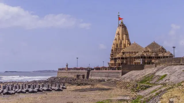 సోమ్‌నాథ్ ఆలయం