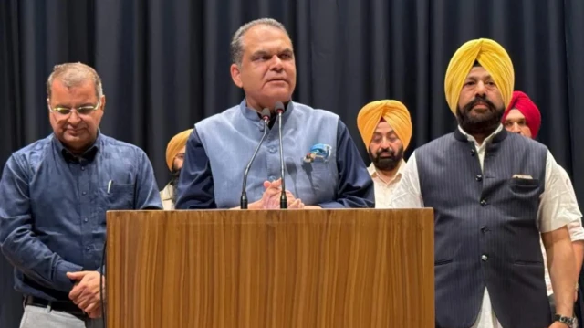 ਸੰਜੀਵ ਅਰੋੜਾ ਵੱਲੋਂ ਸੰਬੋਧਨ ਦੀ ਇੱਕ ਪੁਰਾਣੀ ਤਸਵੀਰ 