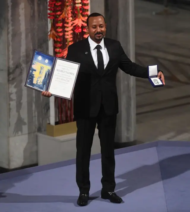 En 2019, le prix Nobel de la paix est attribué au Premier ministre éthiopien Abiy Ahmed Ali.