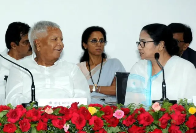 எதிர்க்கட்சிகளின் ஒற்றுமை