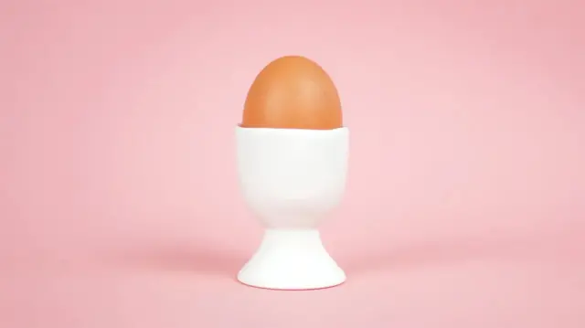 Para ilmuwan menemukan cara merebus telur dengan sempurna melalui metode periodik.