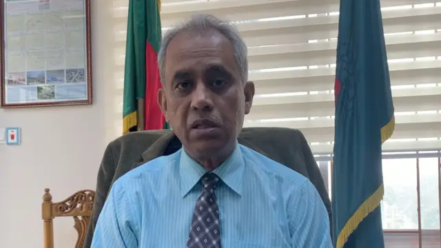 নির্বাচন কমিশনার মোঃআলমগীর 