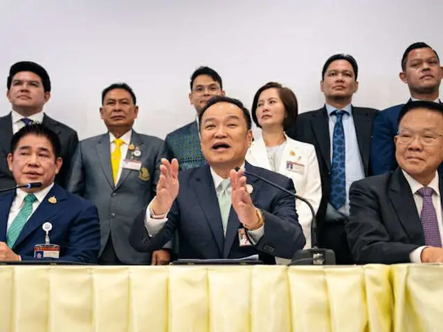 อนุทิน นำทีมแถลงเปิดโฉมหน้าพรรคร่วมจัดตั้งรัฐบาล 146 เสียง