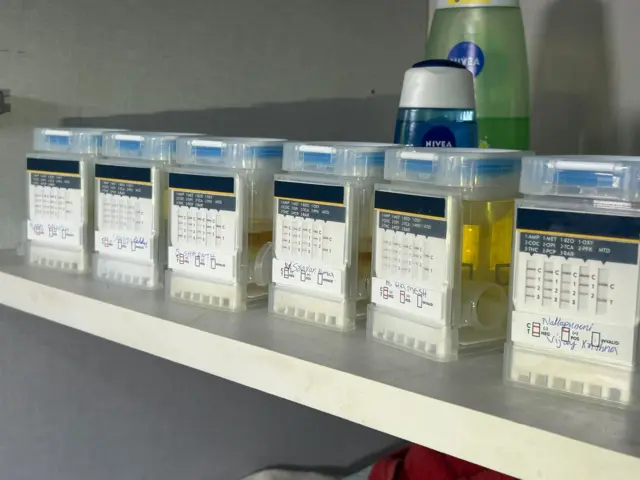 మొయినాబాద్, ఫామ్ హౌస్, డ్రగ్స్, రోహిత్ రెడ్డి, బీఆర్ఎస్, కాల్పులు, పుట్టా మహేశ్, కేటీఆర్