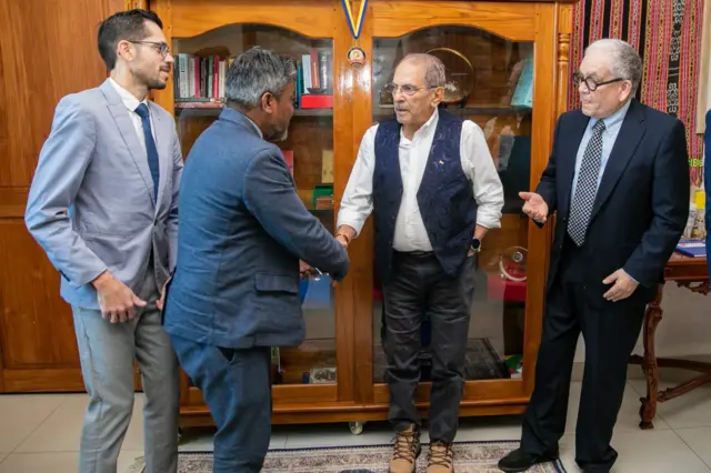 တီမောသမ္မတက လက်ခံ တွေ့တဲ့ လုပ်ရပ်ဟာ အာဆီယံ ပဋိညာဥ် ချိုးဖောက်တာ ဆိုပြီး စစ်ကော်မရှင် ကန့်ကွက်