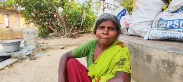 મુંડાચી ટૅક્સ, ભારત, આઝાદી, તામિલનાડુ, બ્રિટિશ શાસન, અંગ્રેજી, મહિલાઓ, બીબીસી ગુજરાતી