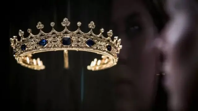 ਮਹਾਰਾਣੀ ਵਿਕਟੋਰੀਆ ਦਾ ਨੀਲਮ ਅਤੇ ਹੀਰਿਆਂ ਦਾ ਤਾਜ