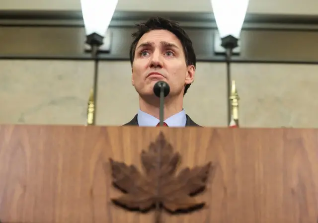 ट्रम्पको घोषणाविरुद्ध आयोजित पत्रकार सम्मेलनमा क्यानडाका प्रधानमन्त्री जस्टिन ट्रुडो