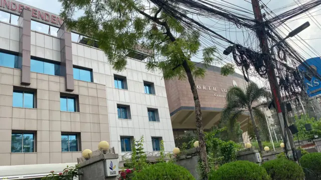 রাজধানীর বসুন্ধরায় পাশাপাশি দুটি বিশ্ববিদ্যালয় ক্যাম্পাস