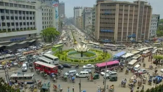 ঢাকায় ব্যাংক পাড়া বলে পরিচিত মতিঝিল এলাকা
