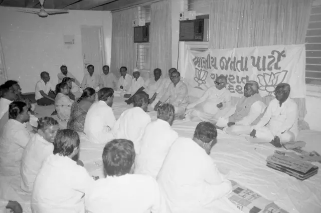 પરશોત્તમ રૂપાલા, રાજપૂત સમાજ અને વિવાદ